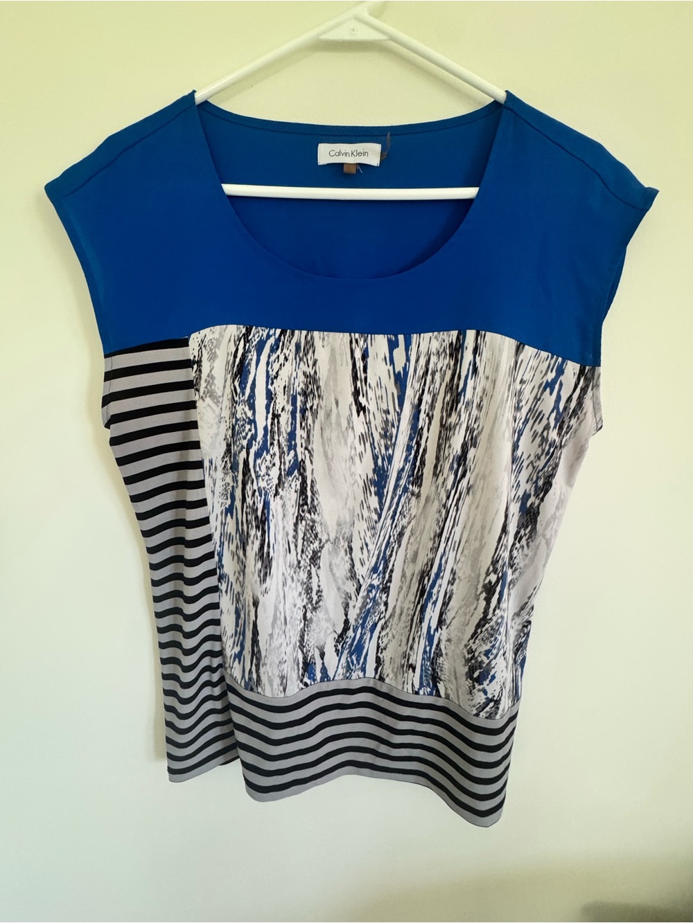 Calvin Klein Blue Mixed-Pattern Cap Sleeve Top